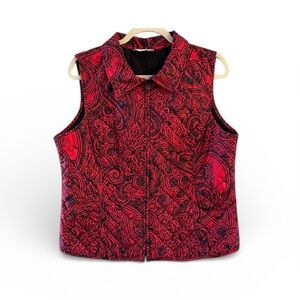 Onque Petite Red and Black paisley modern print Quilted Vest Lightweight Large